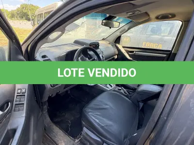 LOTE 038 - PICAPE