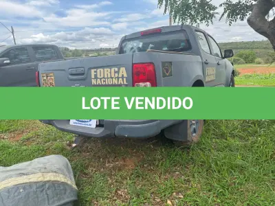 LOTE 038 - PICAPE