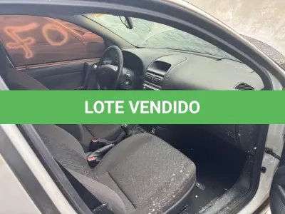 LOTE 007 - AUTOMÓVEL