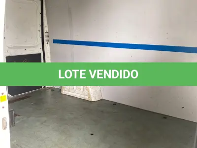 LOTE 001 - Utilitário / Furgão