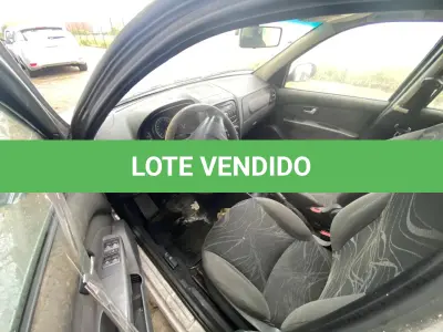 LOTE 017 - Utilitário