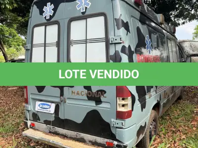 LOTE 032 - FURGÃO