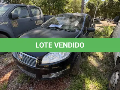 LOTE 033 - AUTOMÓVEL