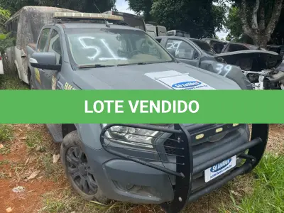 LOTE 051 - PICAPE