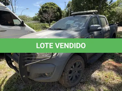 LOTE 052 - PICAPE