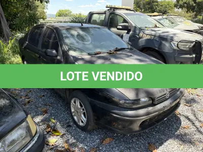 LOTE 010 - AUTOMOVEL