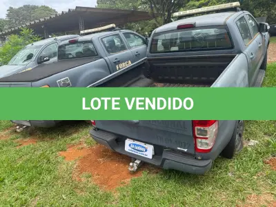 LOTE 046 - PICAPE