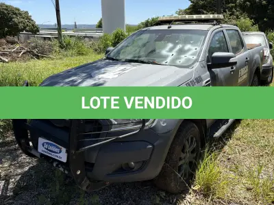 LOTE 047 - PICAPE