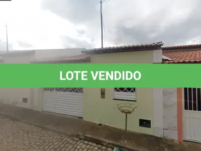 LOTE 028 - BA/IAÇU/CASA