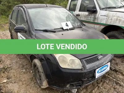 LOTE 004 - Automóvel