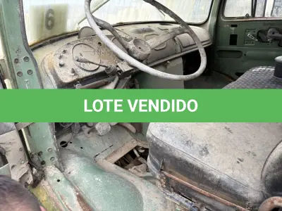 LOTE 006 - Caminhão
