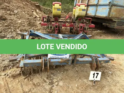 LOTE 017 - Agrícolas