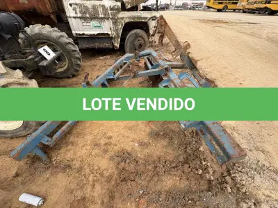 LOTE 017 - Agrícolas