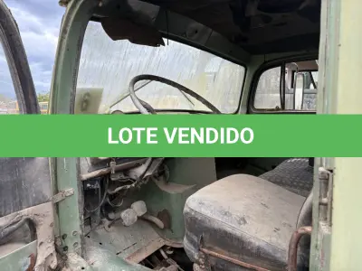 LOTE 006 - Caminhão
