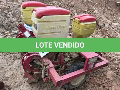LOTE 017 - Agrícolas