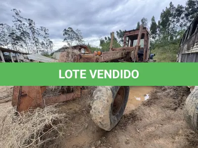 LOTE 016 - Patrola Motoniveladora