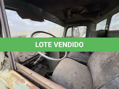 LOTE 006 - Caminhão