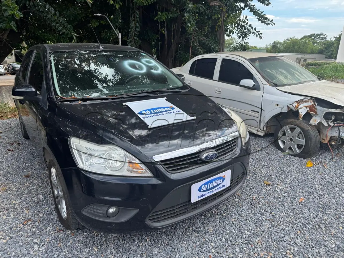 LOTE 009 - AUTOMÓVEL