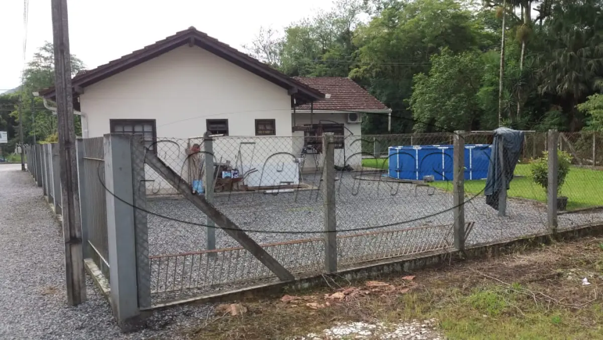 LOTE 001 - Terreno Urbano