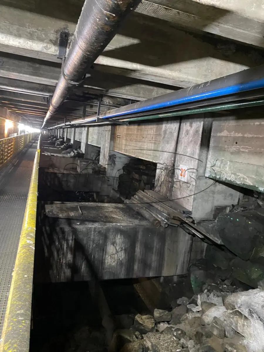 LOTE 014 - Vigas de madeira