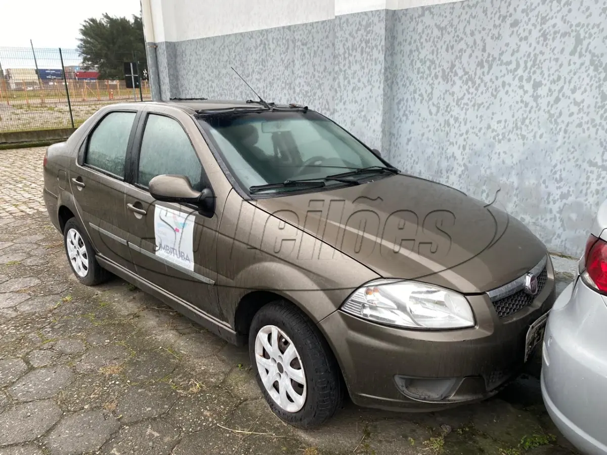 LOTE 016 - Automóvel