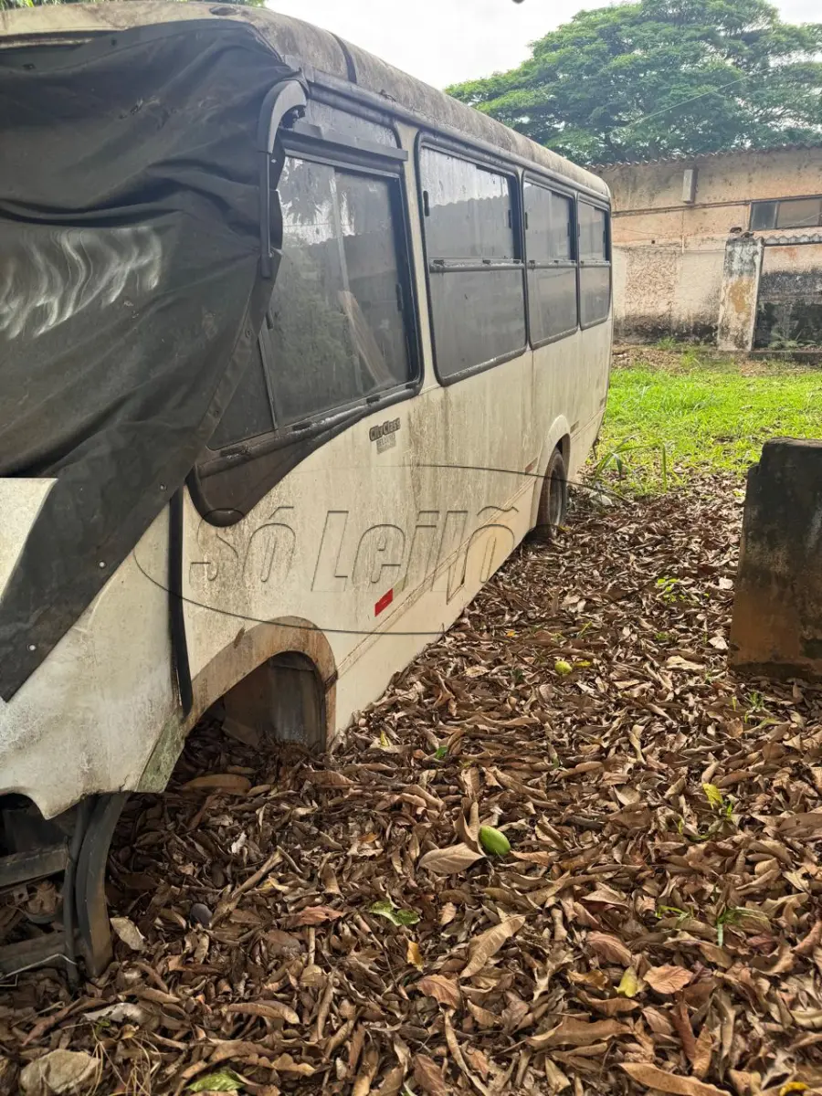LOTE 023 - BAIXADO