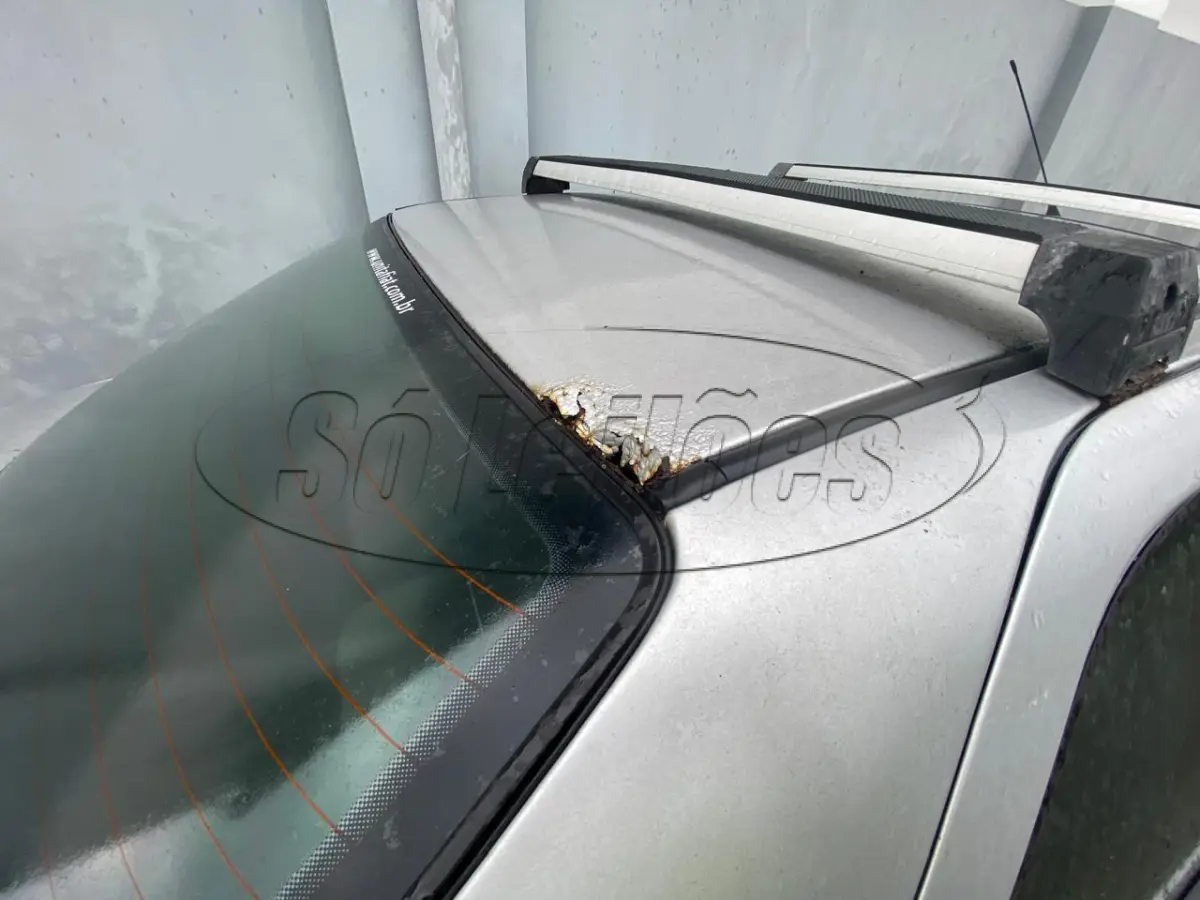 LOTE 015 - Automóvel