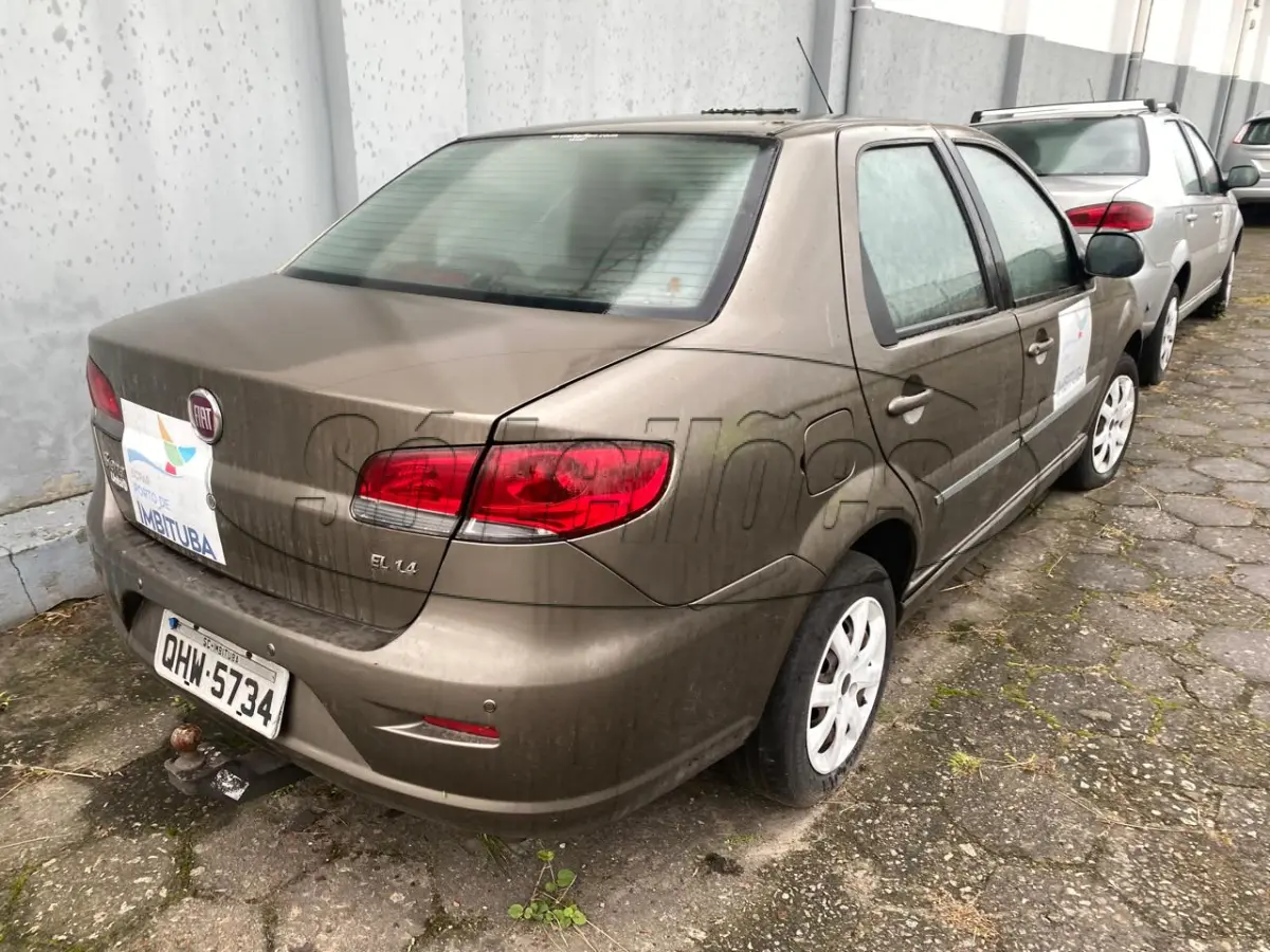 LOTE 016 - Automóvel