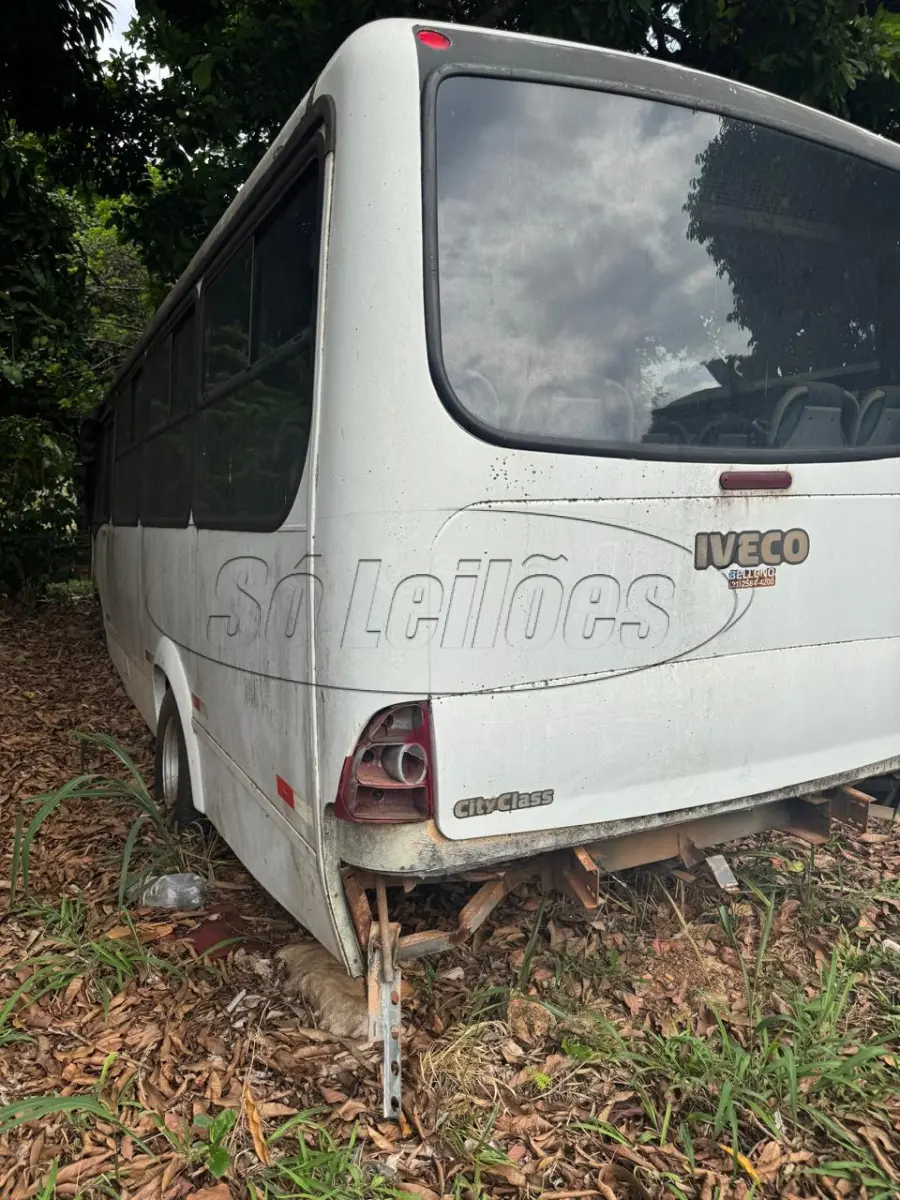 LOTE 023 - BAIXADO