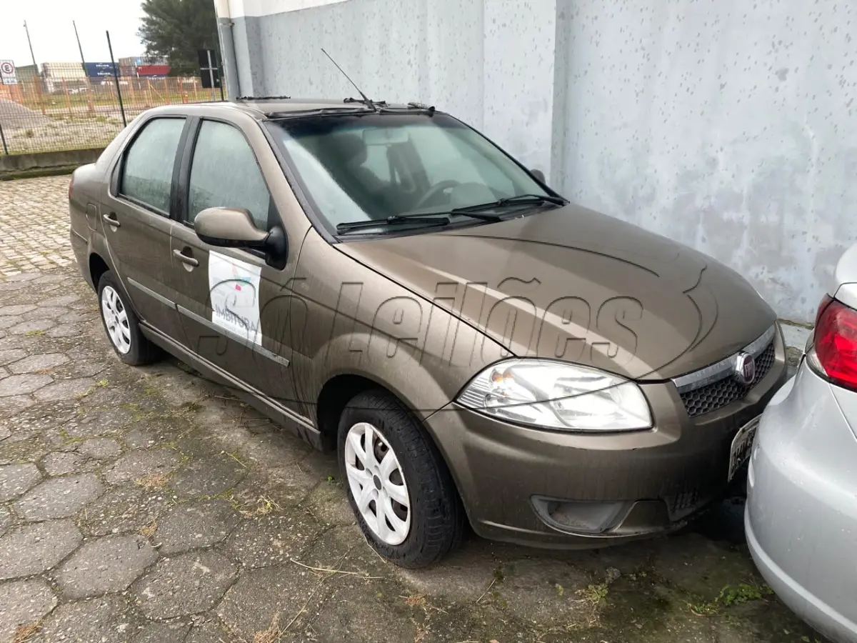 LOTE 016 - Automóvel