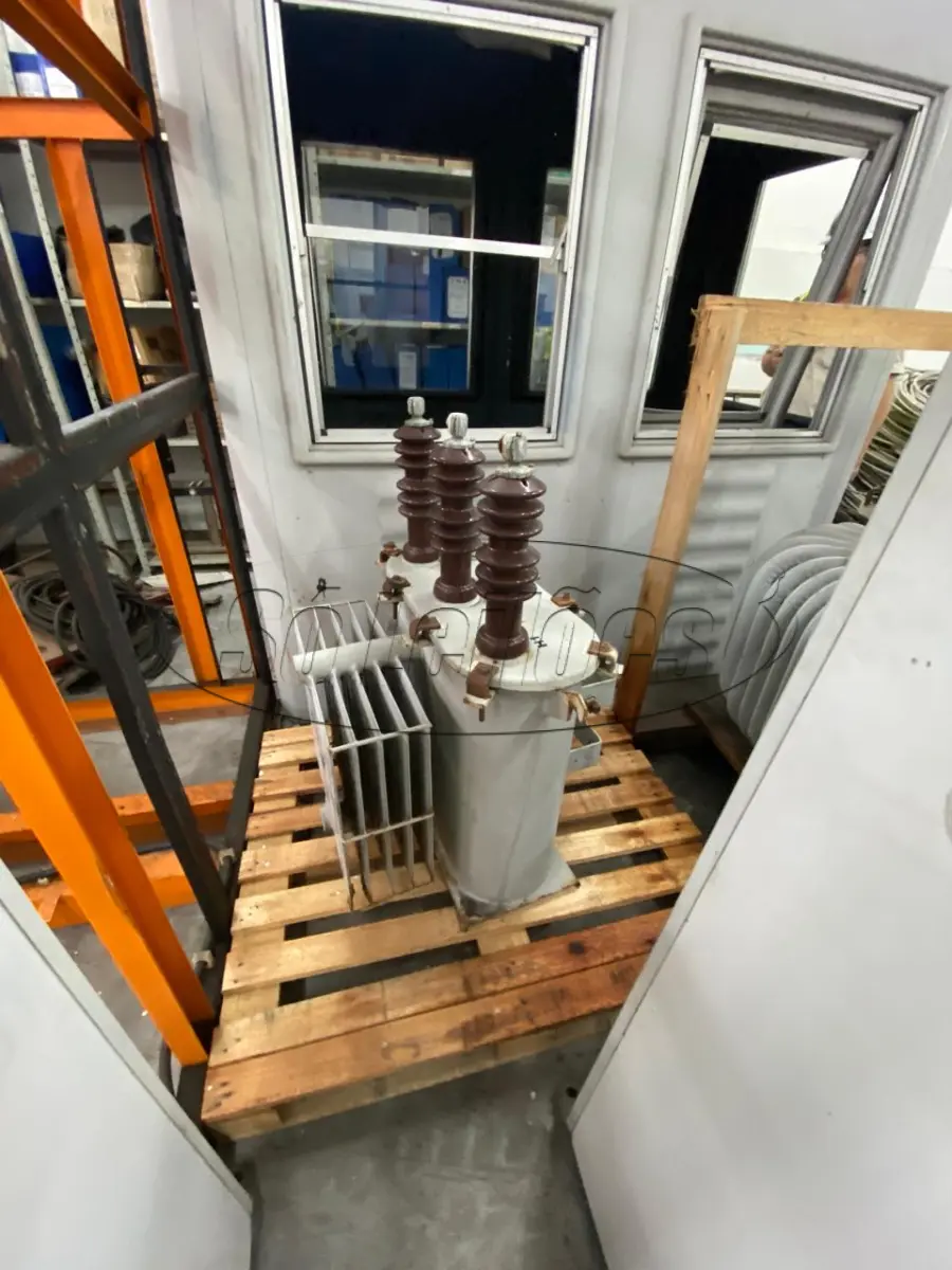 LOTE 013 - Transformadores de potência