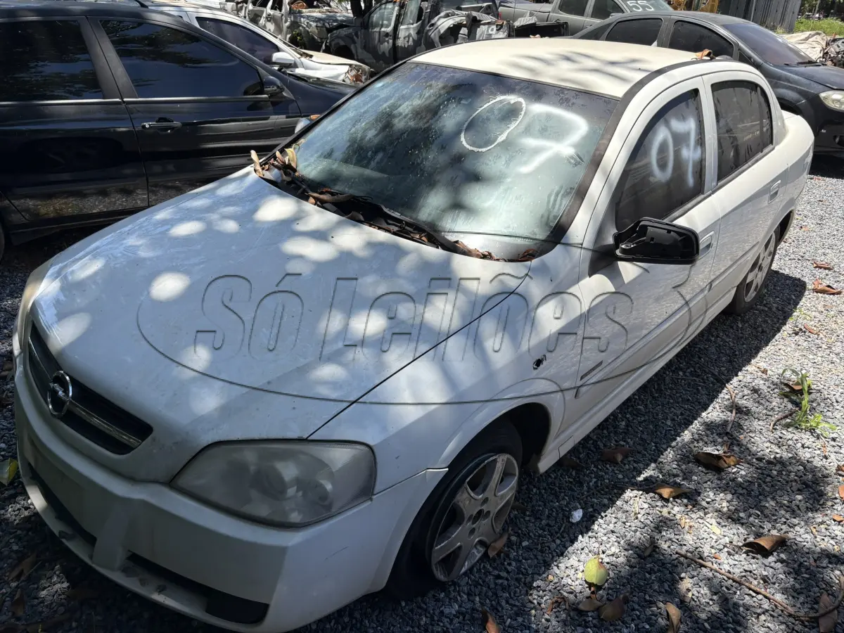 LOTE 007 - AUTOMÓVEL