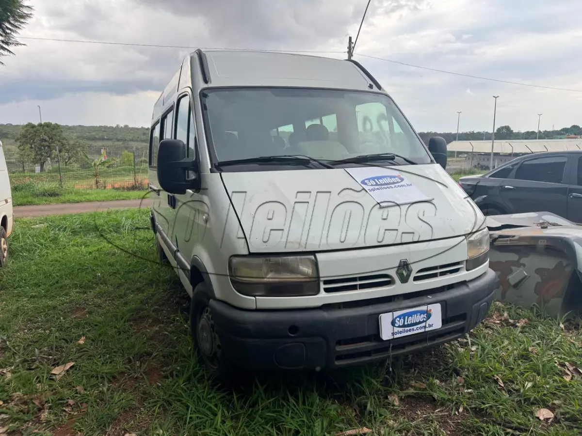 LOTE 029 - VAN