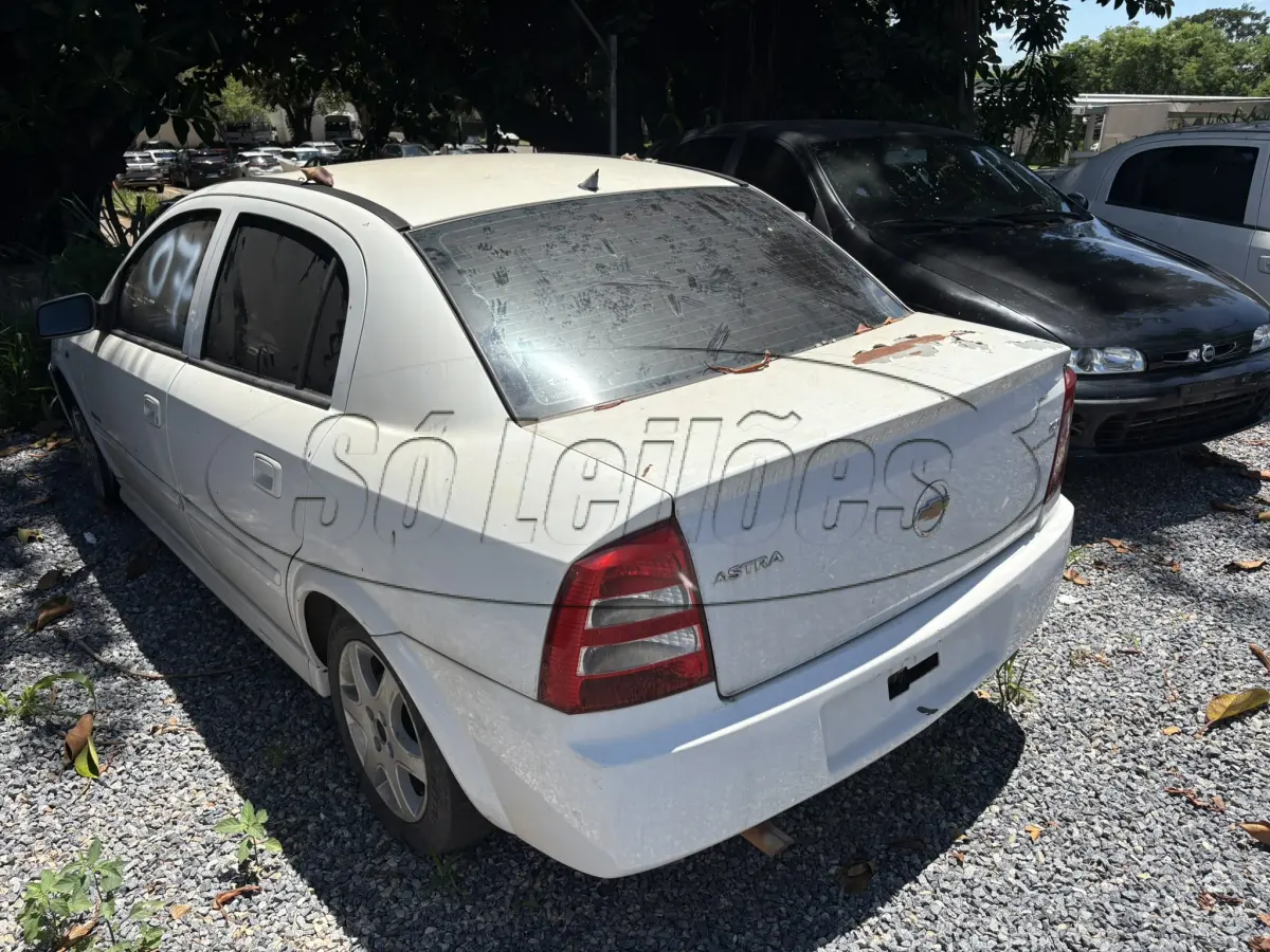 LOTE 007 - AUTOMÓVEL