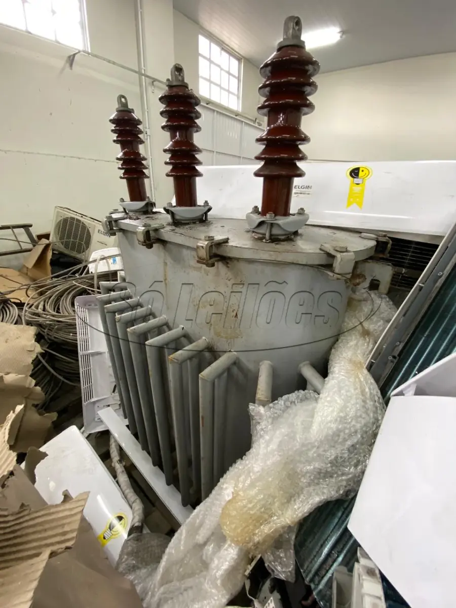 LOTE 013 - Transformadores de potência