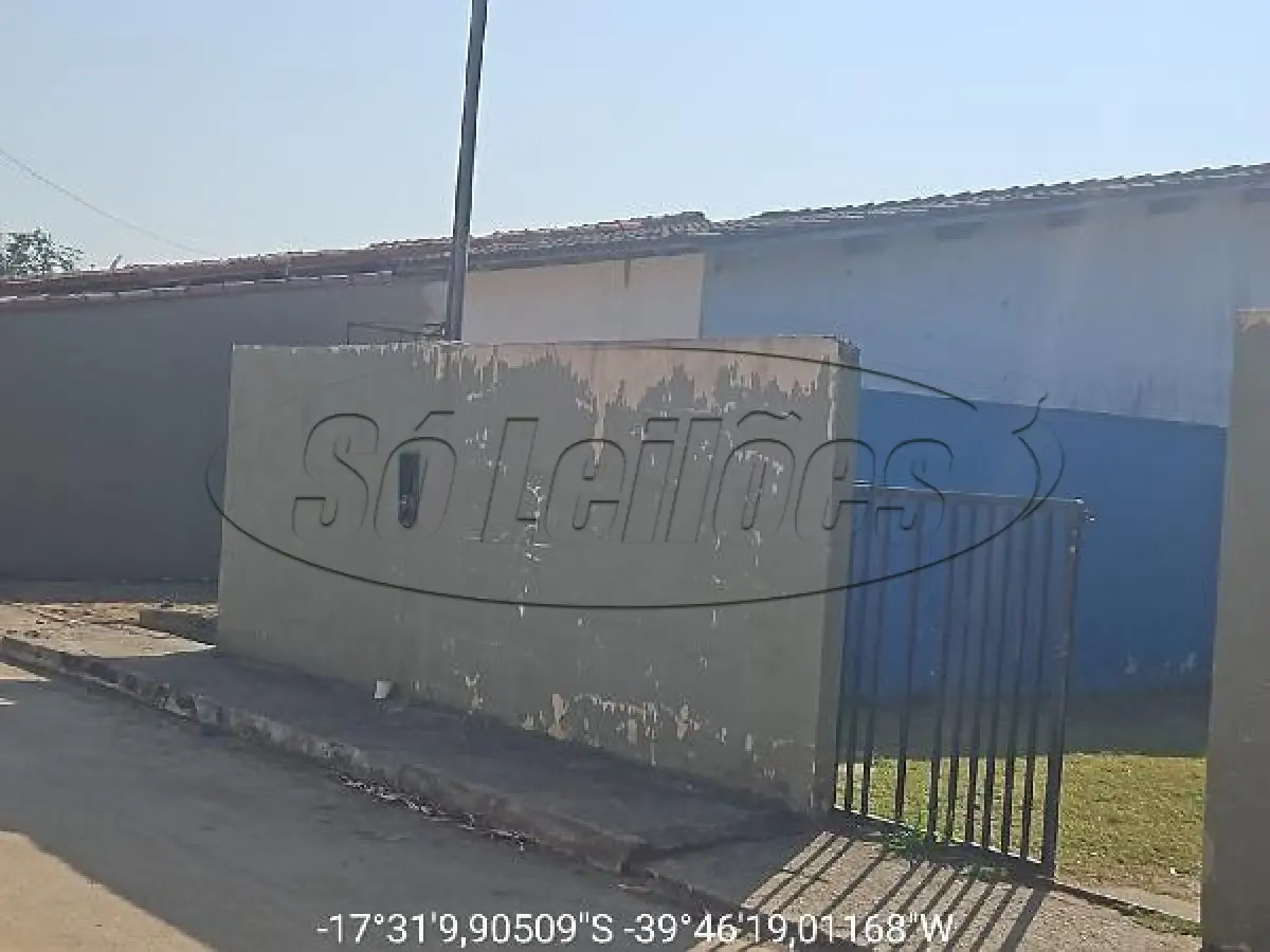 LOTE 041 - BA/TEIXEIRA DE FREITAS/CASA