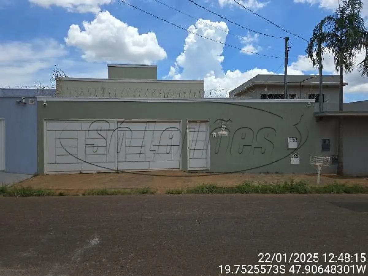 LOTE 158 - MG/UBERABA/CASA