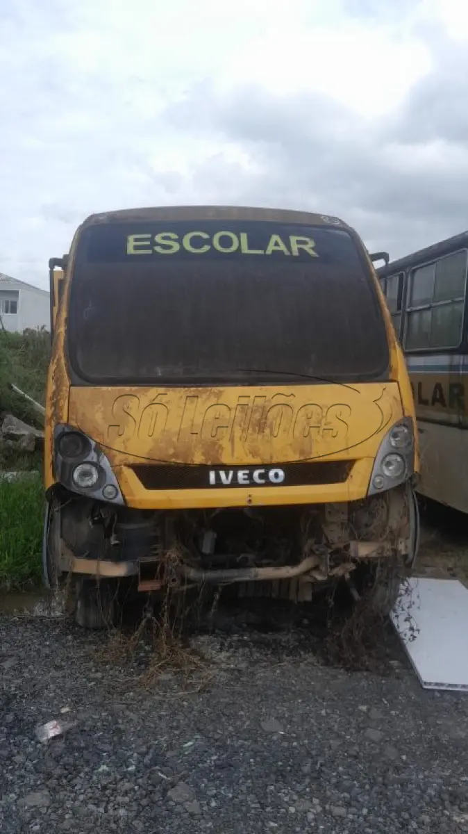 LOTE 001