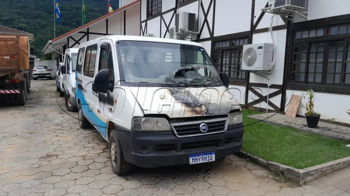 LOTE 005 - Fiat Ducato