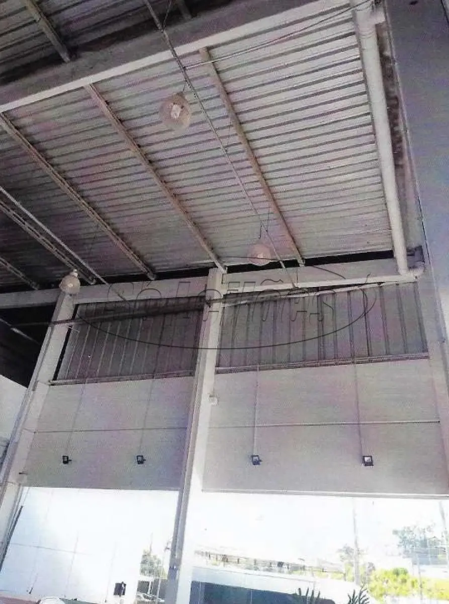 LOTE 001 - Terreno e Galpão