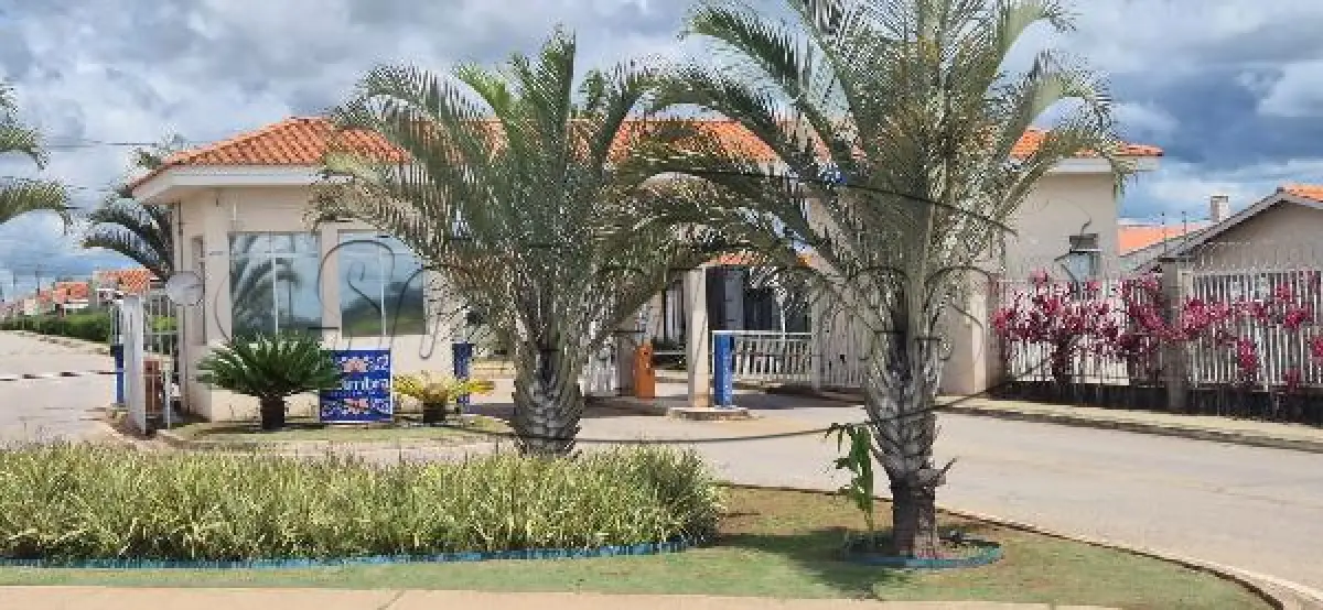 LOTE 585 - SP / SOROCABA / CASA