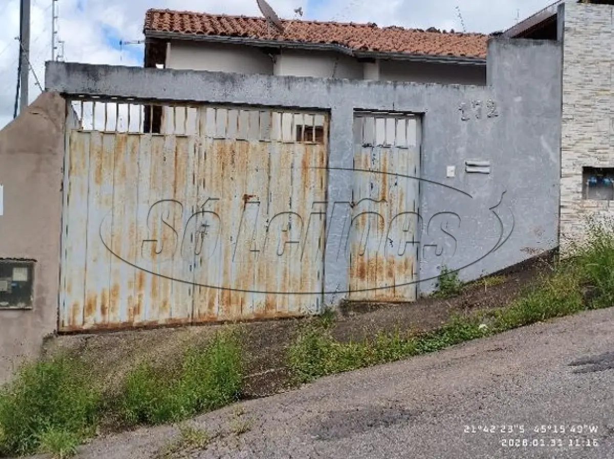 LOTE 159 - MG / TRES CORACOES / CASA