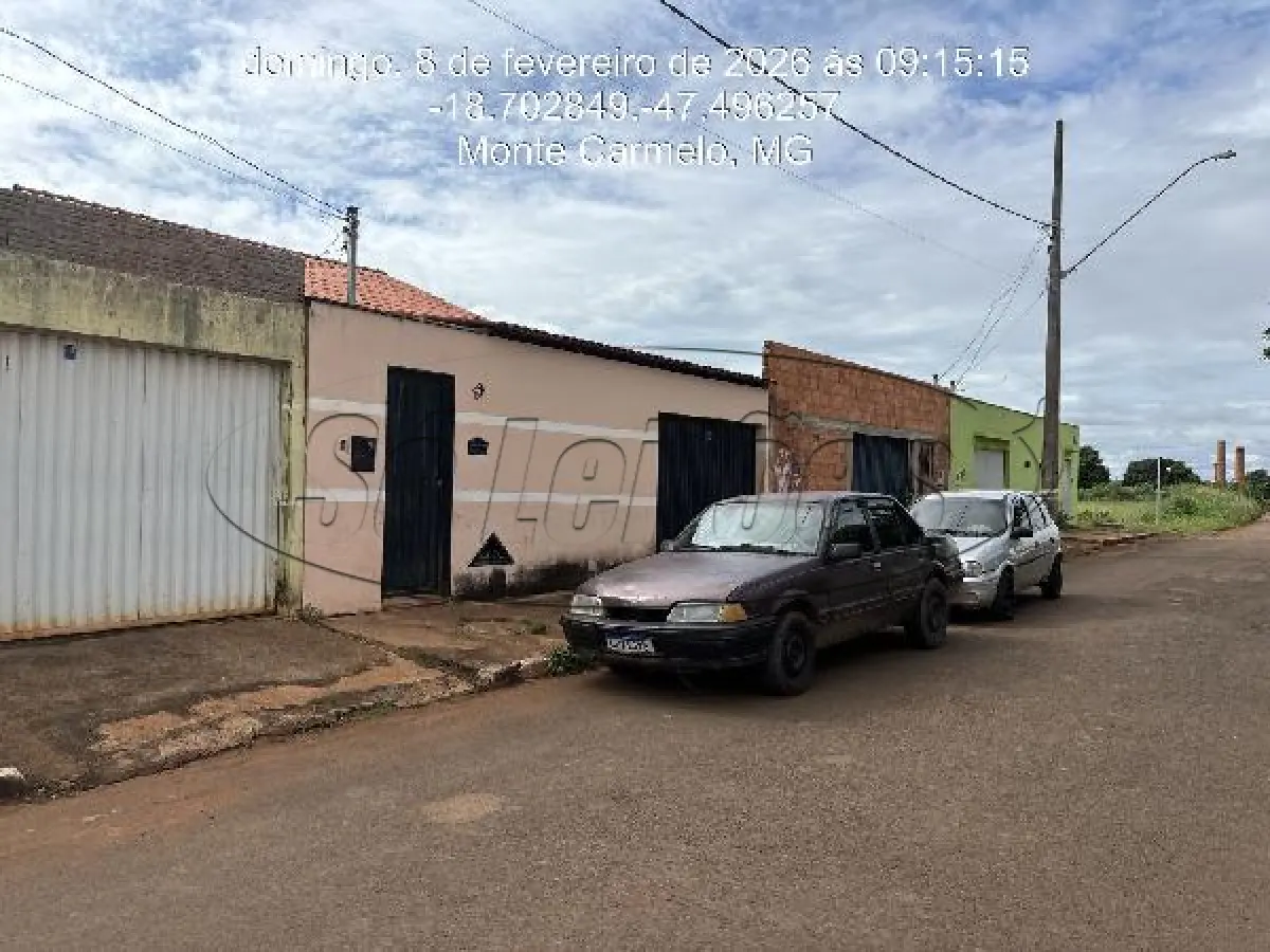 LOTE 134 - MG / MONTE CARMELO/ CASA