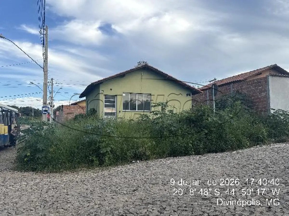 LOTE 118 - MG /  DIVINOPOLIS / CASA