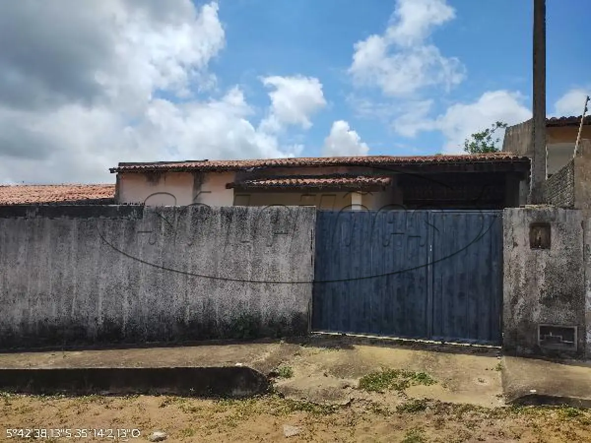 LOTE 352 - RN / EXTREMOZ / CASA