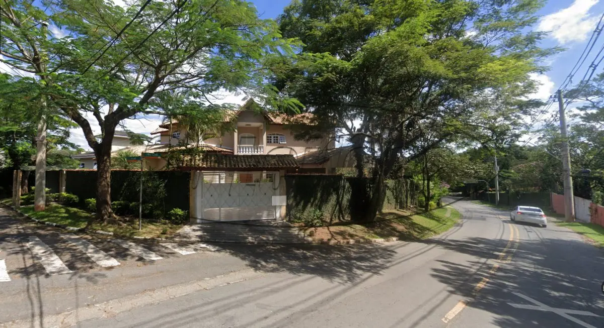 LOTE 412 - SP / CARAPICUIBA / CASA