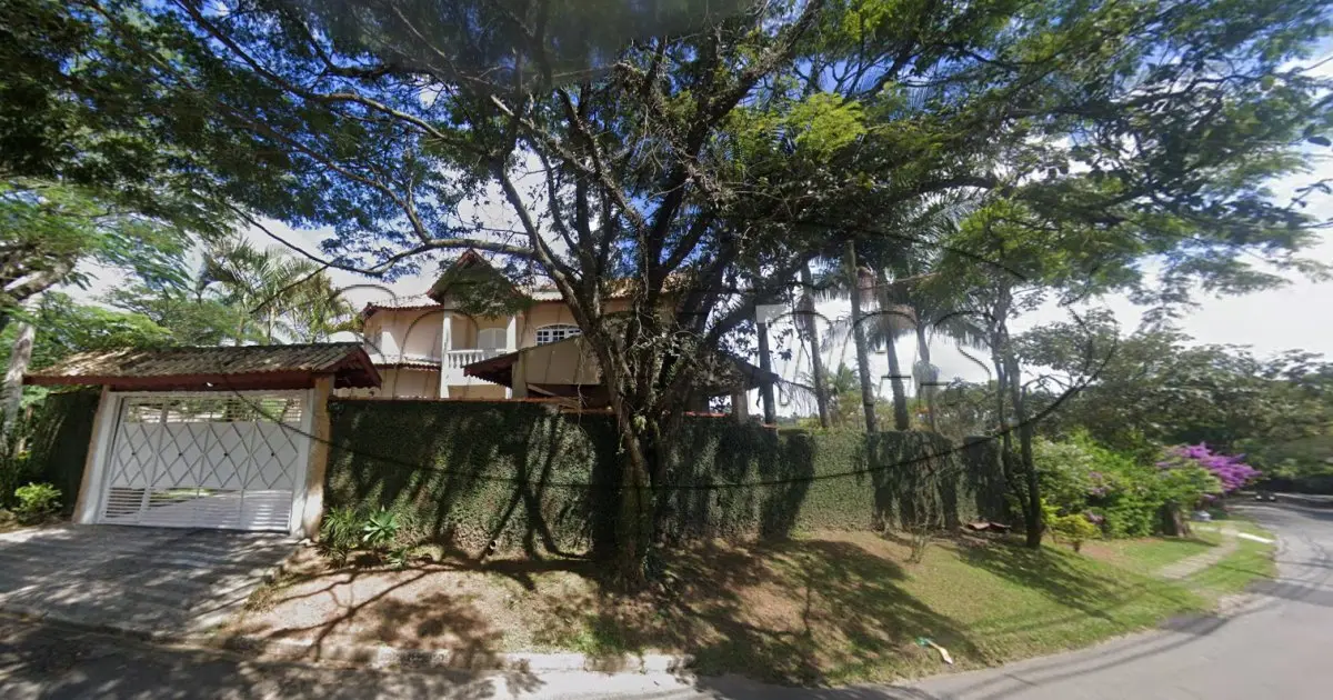 LOTE 412 - SP / CARAPICUIBA / CASA