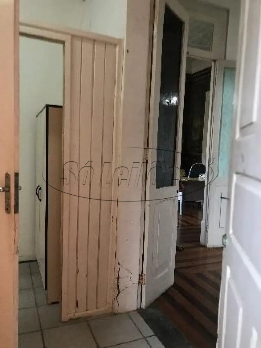 LOTE 003 - TERRENO EDIFICADO EM LAGUNA/SC (CASARÃO)