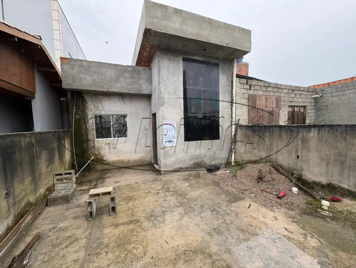 LOTE 001 - Terreno Urbano