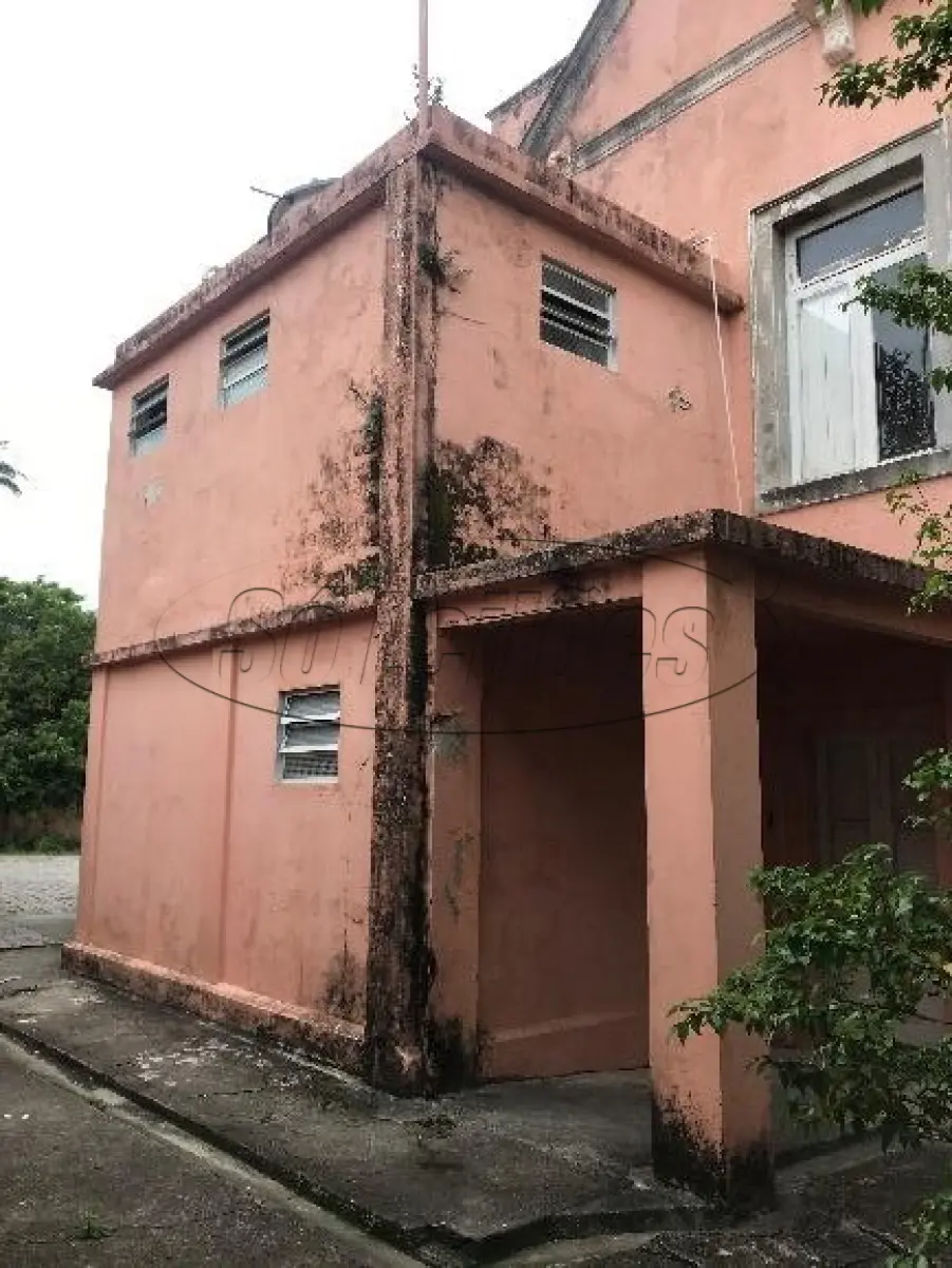 LOTE 003 - TERRENO EDIFICADO EM LAGUNA/SC (CASARÃO)